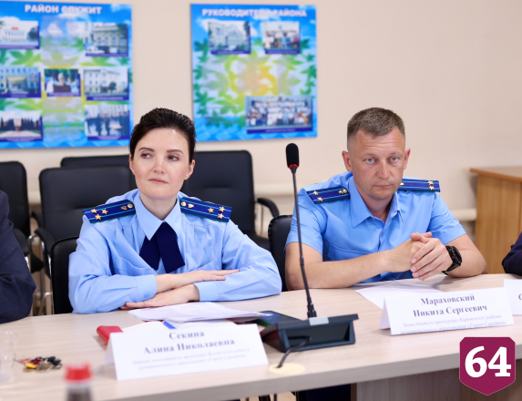 Саратовским работодателям поставили сроки повышения зарплат